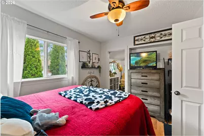 419 W Agee St, Roseburg, OR 97471 - Photo 14