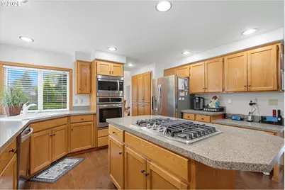 624 Fall Creek Dr N, Keizer, OR 97303 - Photo 8
