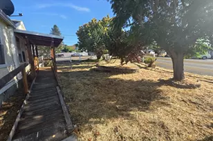 111 Kiss Ct, Roseburg, OR 97471 - Photo 4