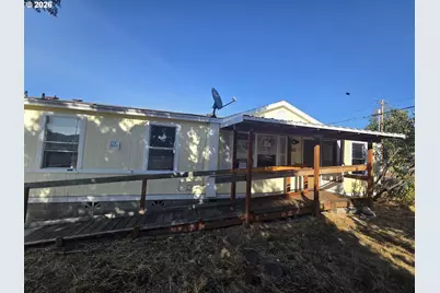 111 Kiss Ct, Roseburg, OR 97471 - Photo 1