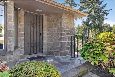 7202 SE King Rd, Milwaukie, OR 97222 - Photo 8