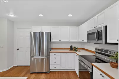 10495 SW Franklin Ln, Wilsonville, OR 97070 - Photo 12