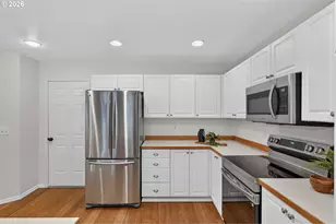 10495 SW Franklin Ln, Wilsonville, OR 97070 - Photo 12