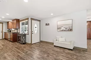 2418 NW 4th Ave, Battle Ground, WA 98604 - Photo 6