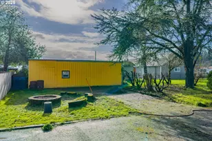 62875 School Rd, Coos Bay, OR 97420 - Photo 8