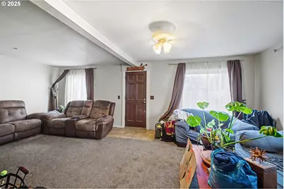 62875 School Rd, Coos Bay, OR 97420 - Photo 12