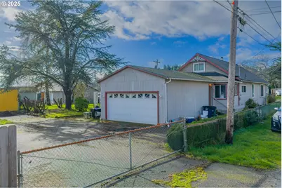 62875 School Rd, Coos Bay, OR 97420 - Photo 2