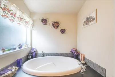 290 SW Newton Dr, Waldport, OR 97394 - Photo 26