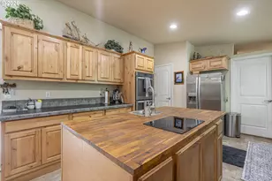 290 SW Newton Dr, Waldport, OR 97394 - Photo 12