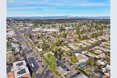 12325 SE Main St, Portland, OR 97233 - Photo 44