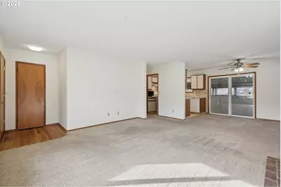 12325 SE Main St, Portland, OR 97233 - Photo 12