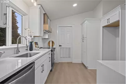 15776 S Pierce Rd, Molalla, OR 97038 - Photo 10