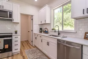 492 Terrace Dr, Glide, OR 97443 - Photo 22