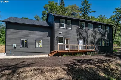 492 Terrace Dr, Glide, OR 97443 - Photo 2