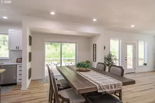 492 Terrace Dr, Glide, OR 97443 - Photo 14