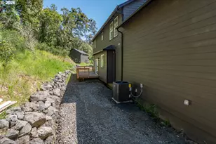 492 Terrace Dr, Glide, OR 97443 - Photo 46