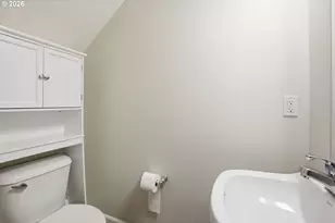 4715 N Houghton St, Portland, OR 97203 - Photo 14