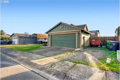 224 E Hemlock Dr, Gervais, OR 97026 - Photo 26