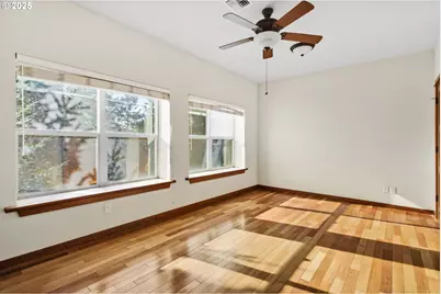 156 Wetleau Dr, Lowell, OR 97452 - Photo 36