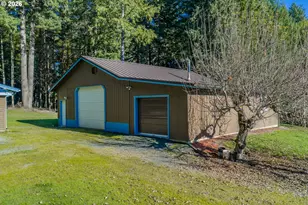 711 H Ave, Powers, OR 97466 - Photo 34