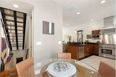 1672 NW Riverscape St, Portland, OR 97209 - Photo 20