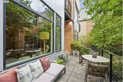 1672 NW Riverscape St, Portland, OR 97209 - Photo 4