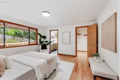 9820 SW 6th Ave, Portland, OR 97219 - Photo 18
