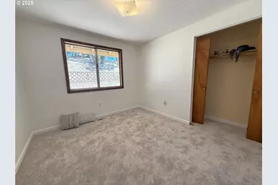 2071 NW Motah St, Roseburg, OR 97471 - Photo 30