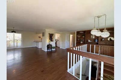 2071 NW Motah St, Roseburg, OR 97471 - Photo 24