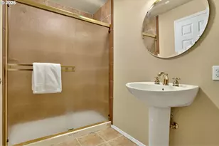 15475 SW Ashley Dr, Tigard, OR 97224 - Photo 34