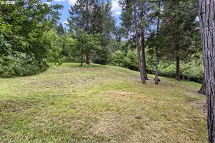279 Lone Rock Rd, Glide, OR 97443 - Photo 36