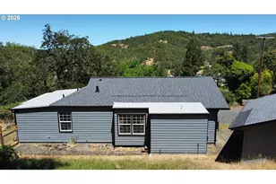 1520 NE Winter St, Roseburg, OR 97470 - Photo 44