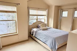 1987 NE 49th Way, Hillsboro, OR 97124 - Photo 8