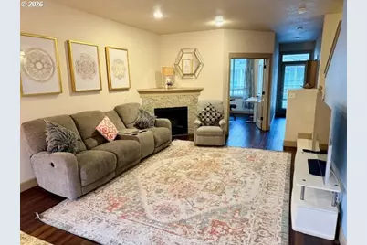 1987 NE 49th Way, Hillsboro, OR 97124 - Photo 2