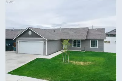 272 Renee Ave, Umatilla, OR 97882 - Photo 1
