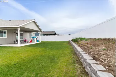 272 Renee Ave, Umatilla, OR 97882 - Photo 22