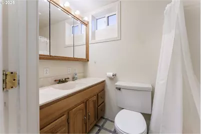 274/276 N Cammann St, Coos Bay, OR 97420 - Photo 16