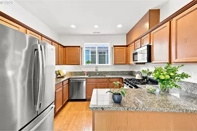 4957 N Hudson St, Portland, OR 97203 - Photo 8