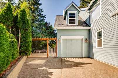 1465 SE 35th Ave, Hillsboro, OR 97123 - Photo 4