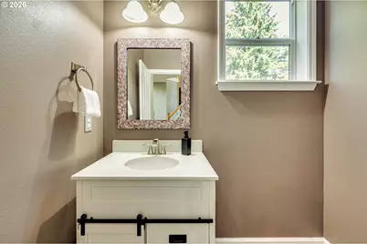1465 SE 35th Ave, Hillsboro, OR 97123 - Photo 12