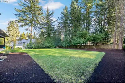 13733 Knaus Rd, Lake Oswego, OR 97034 - Photo 38
