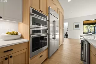 13733 Knaus Rd, Lake Oswego, OR 97034 - Photo 16