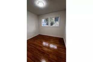 18705 NE Everett Ct, Portland, OR 97230 - Photo 10