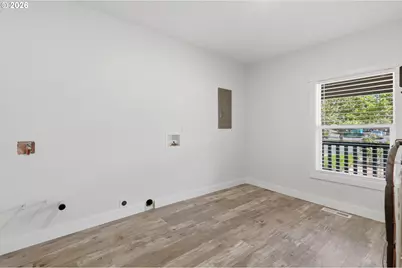 1319 N Main St, Newberg, OR 97132 - Photo 24