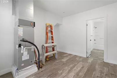 1319 N Main St, Newberg, OR 97132 - Photo 30