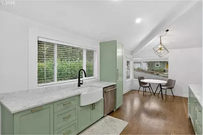 418 S Texas St, Portland, OR 97219 - Photo 10
