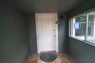 122 S 8th St, Saint Helens, OR 97051 - Photo 4