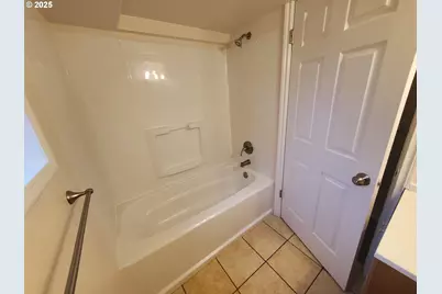 122 S 8th St, Saint Helens, OR 97051 - Photo 18