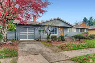 10832 SE Stephens St, Portland, OR 97216 - Photo 2