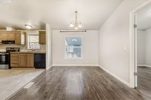 2431 N Fremont St, Cornelius, OR 97113 - Photo 8